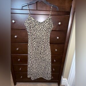 Abercrombie & Fitch Leopard Print Midi Dress